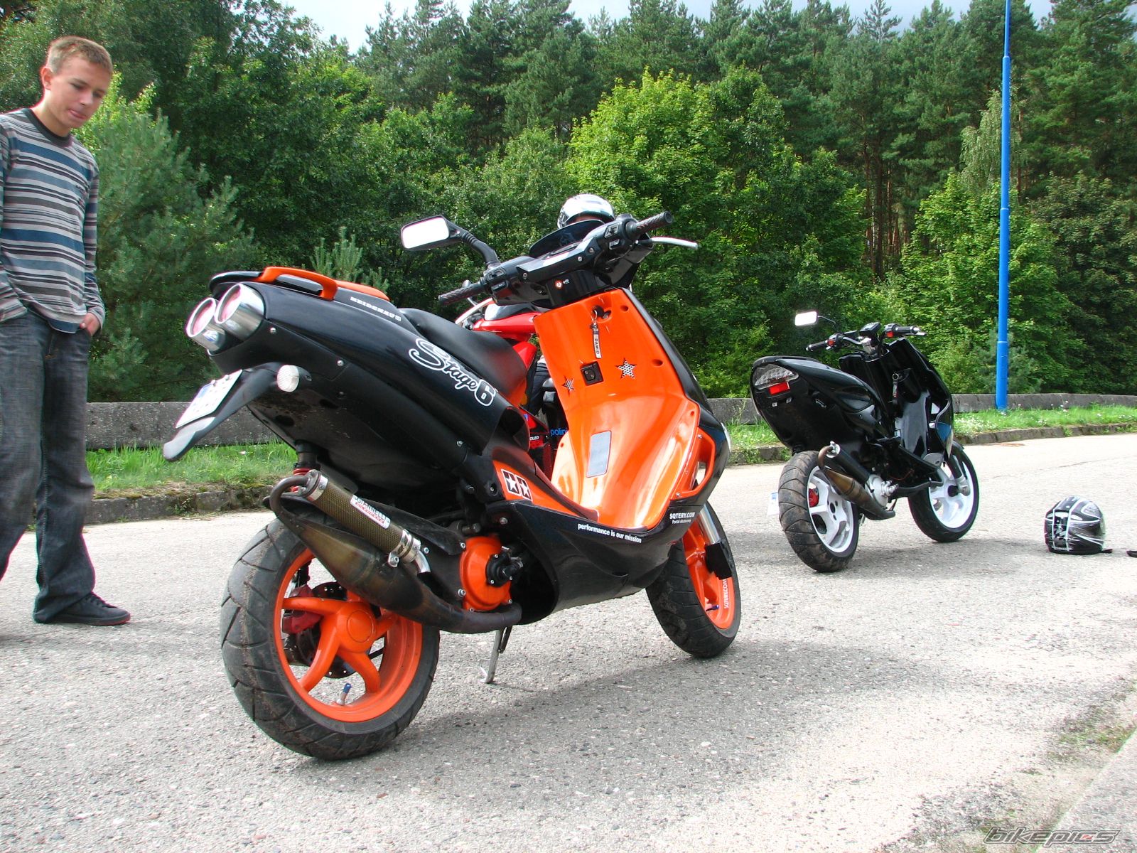 Bike Photo 1394089