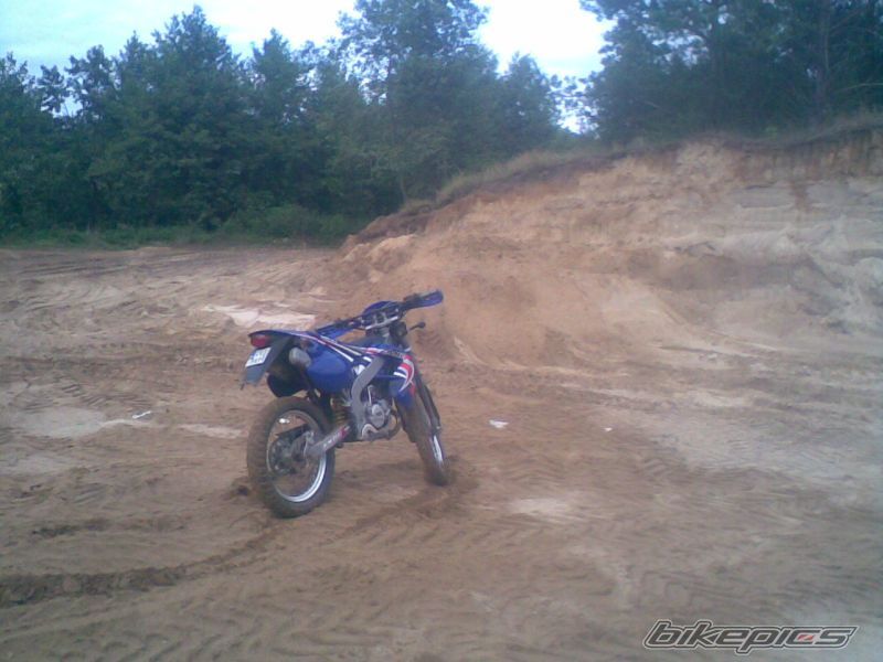 Photo 1394255