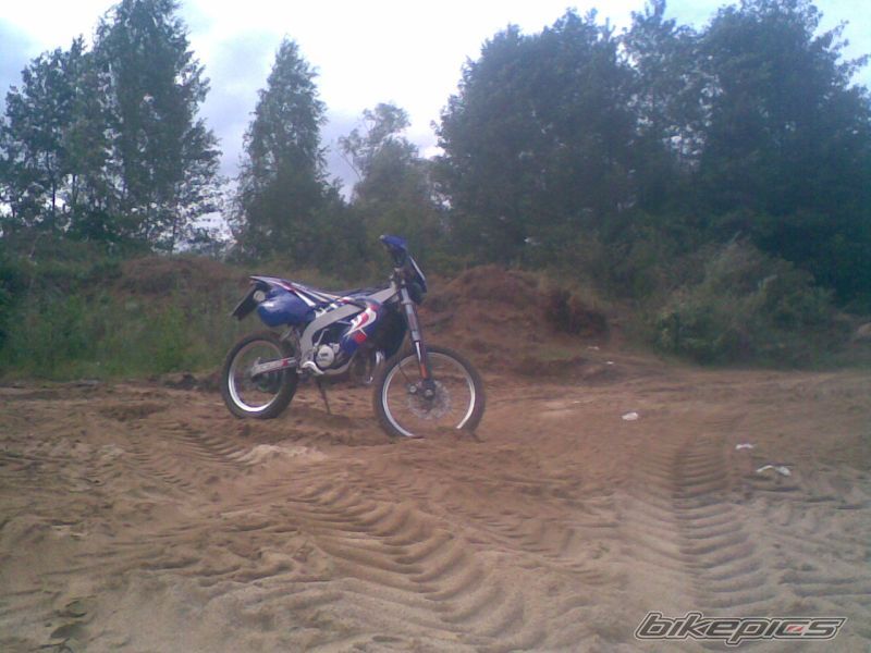 Photo 1394258