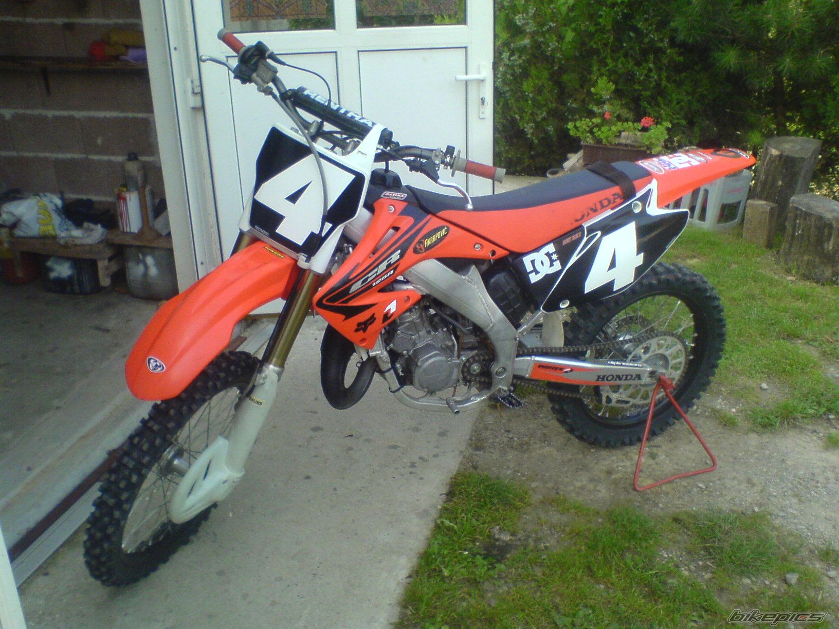 Photo 1394353