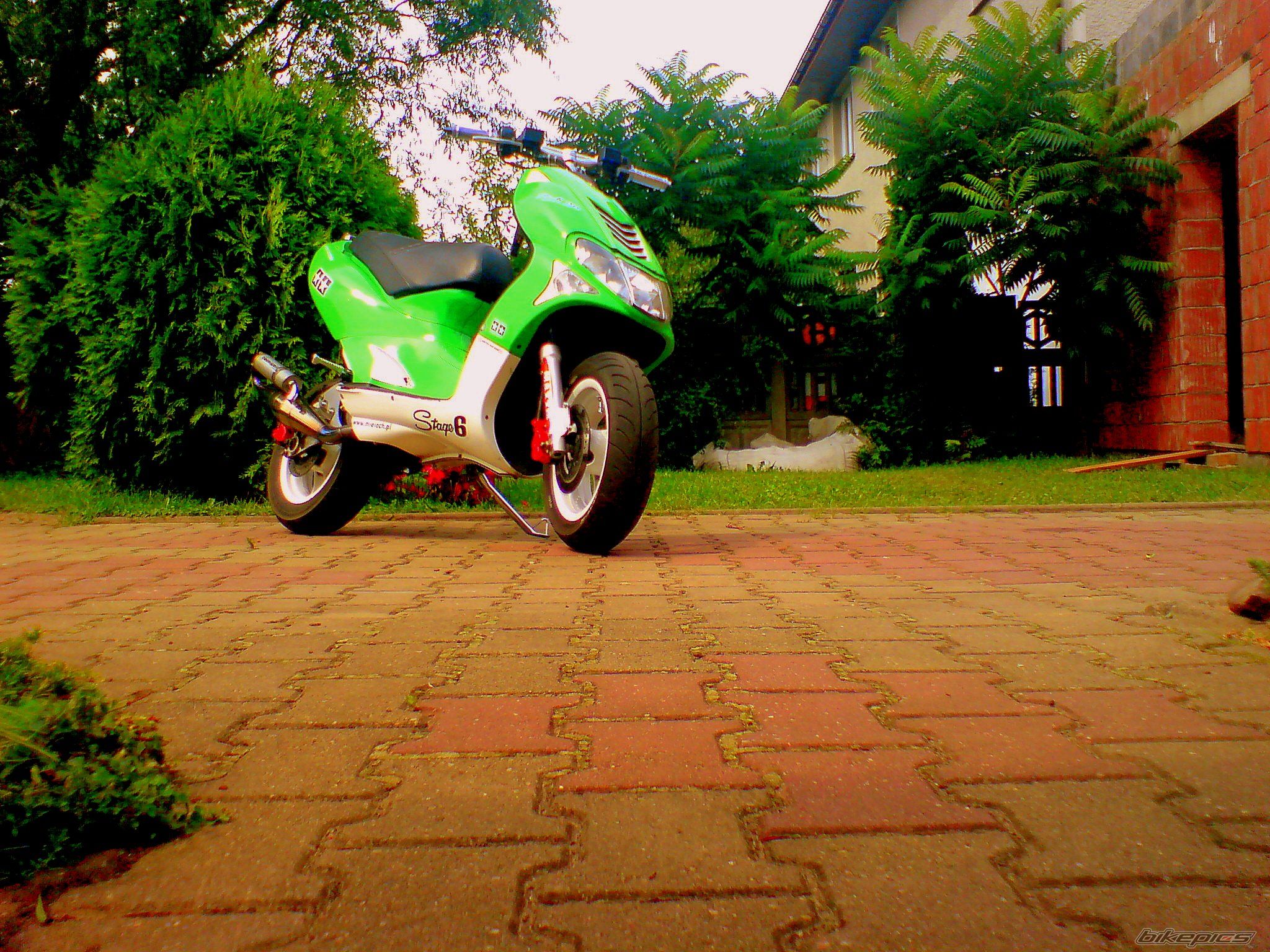 Bike Photo 1395057