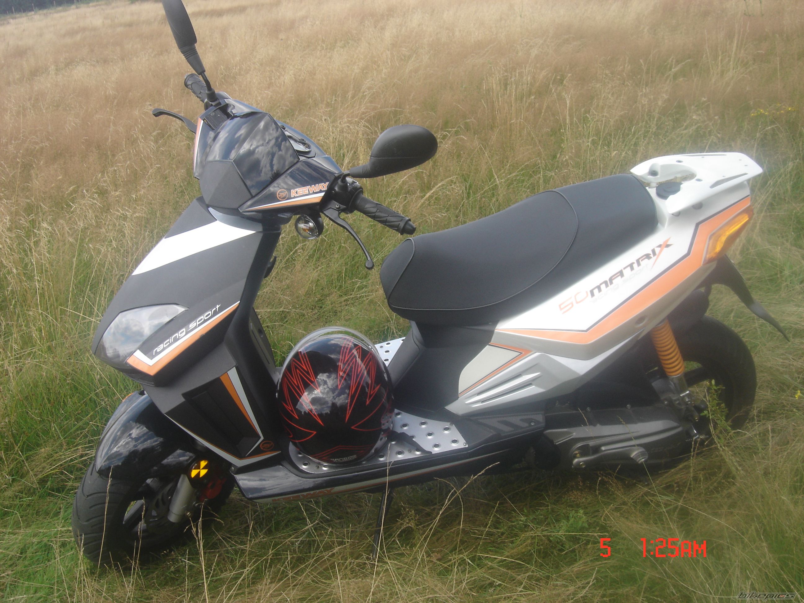 Photo 1395098