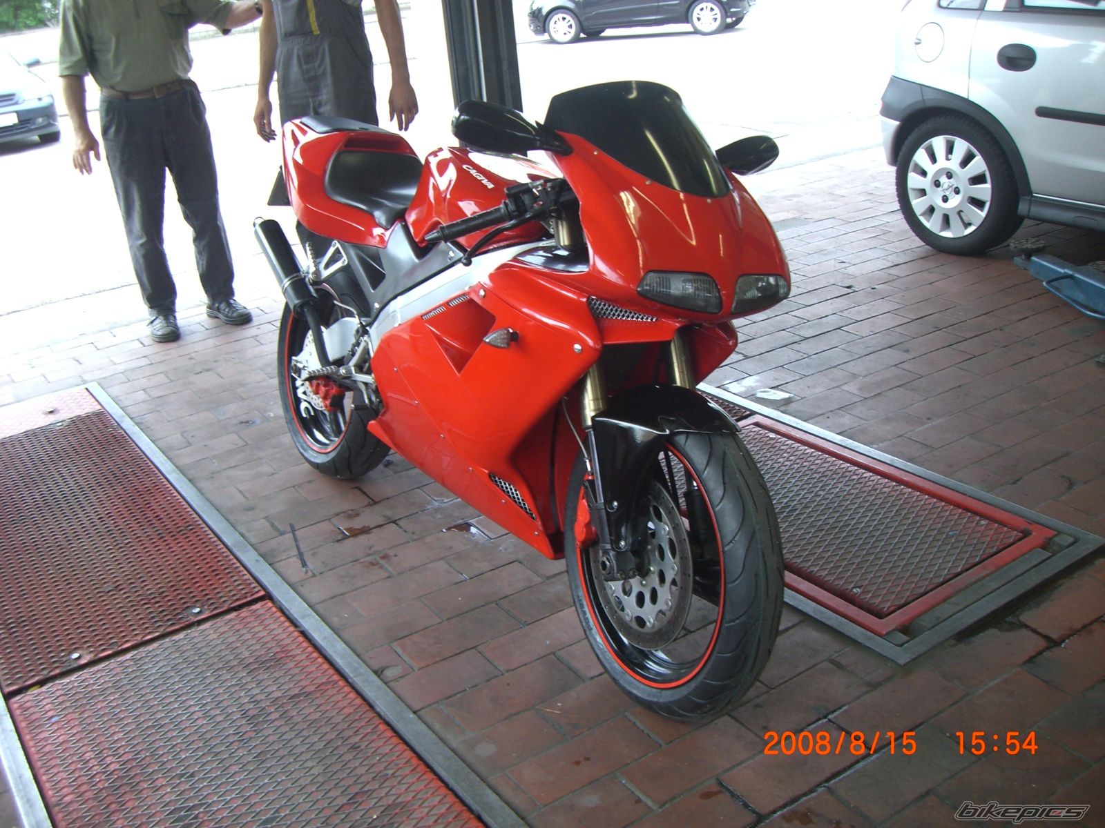 Photo 1395179