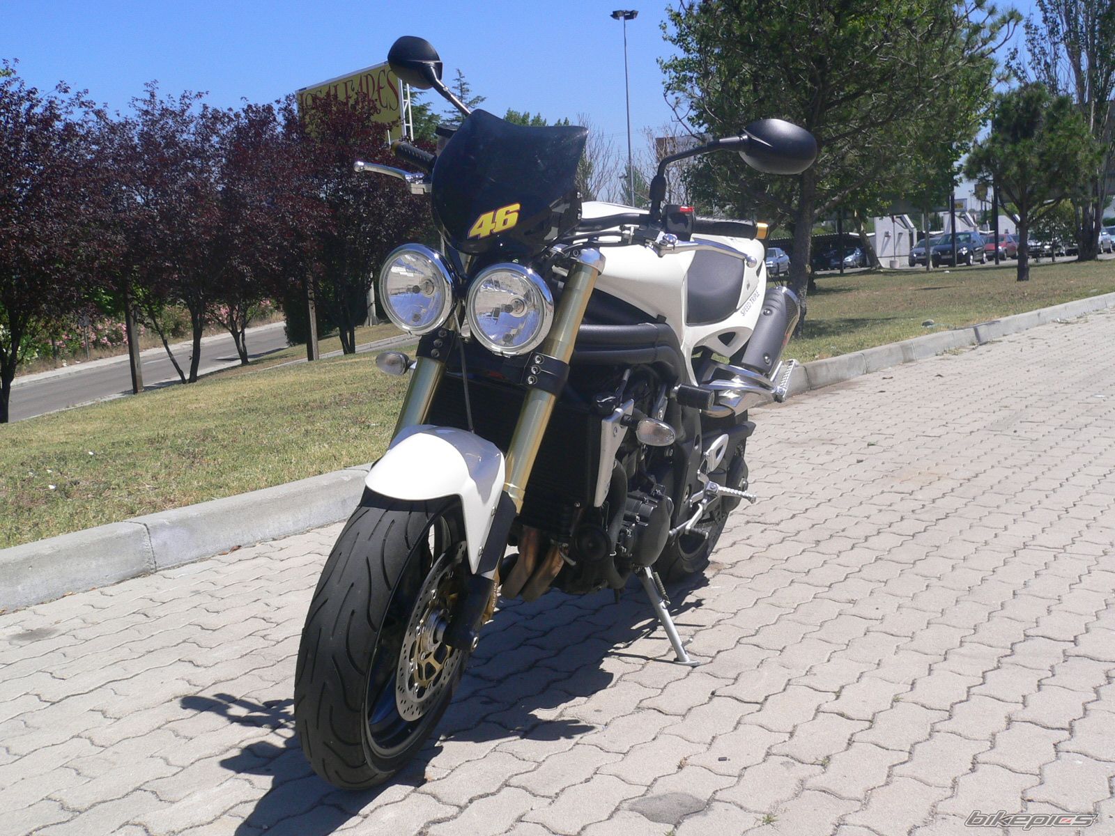 Photo 1395391
