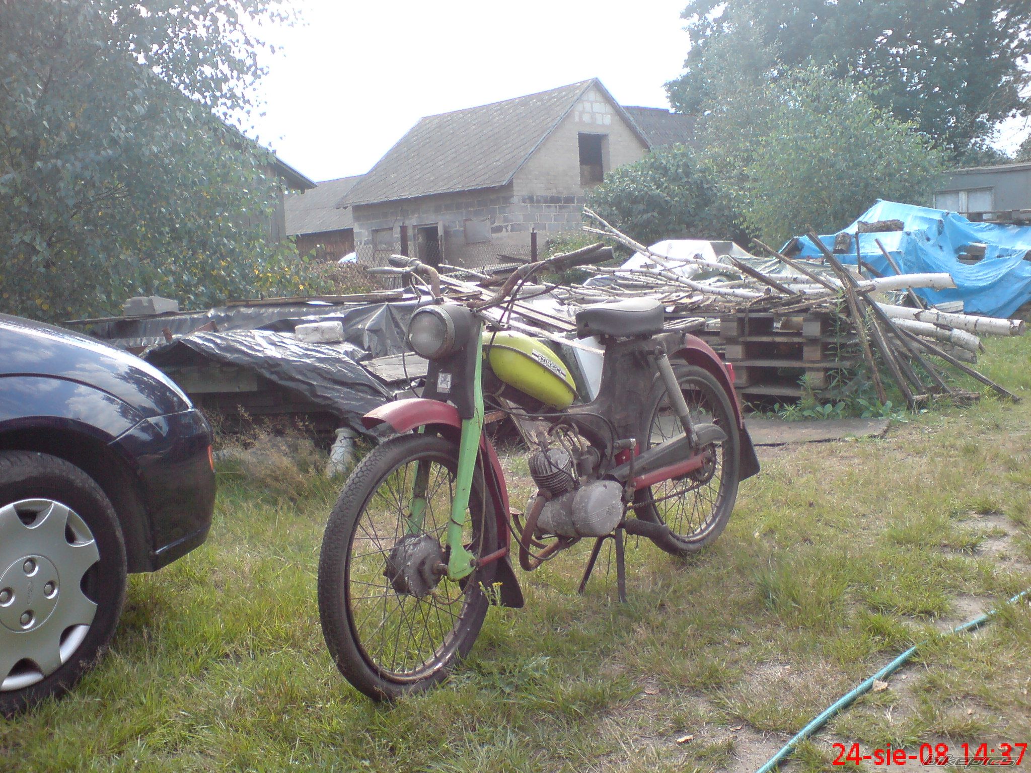 Photo 1395411