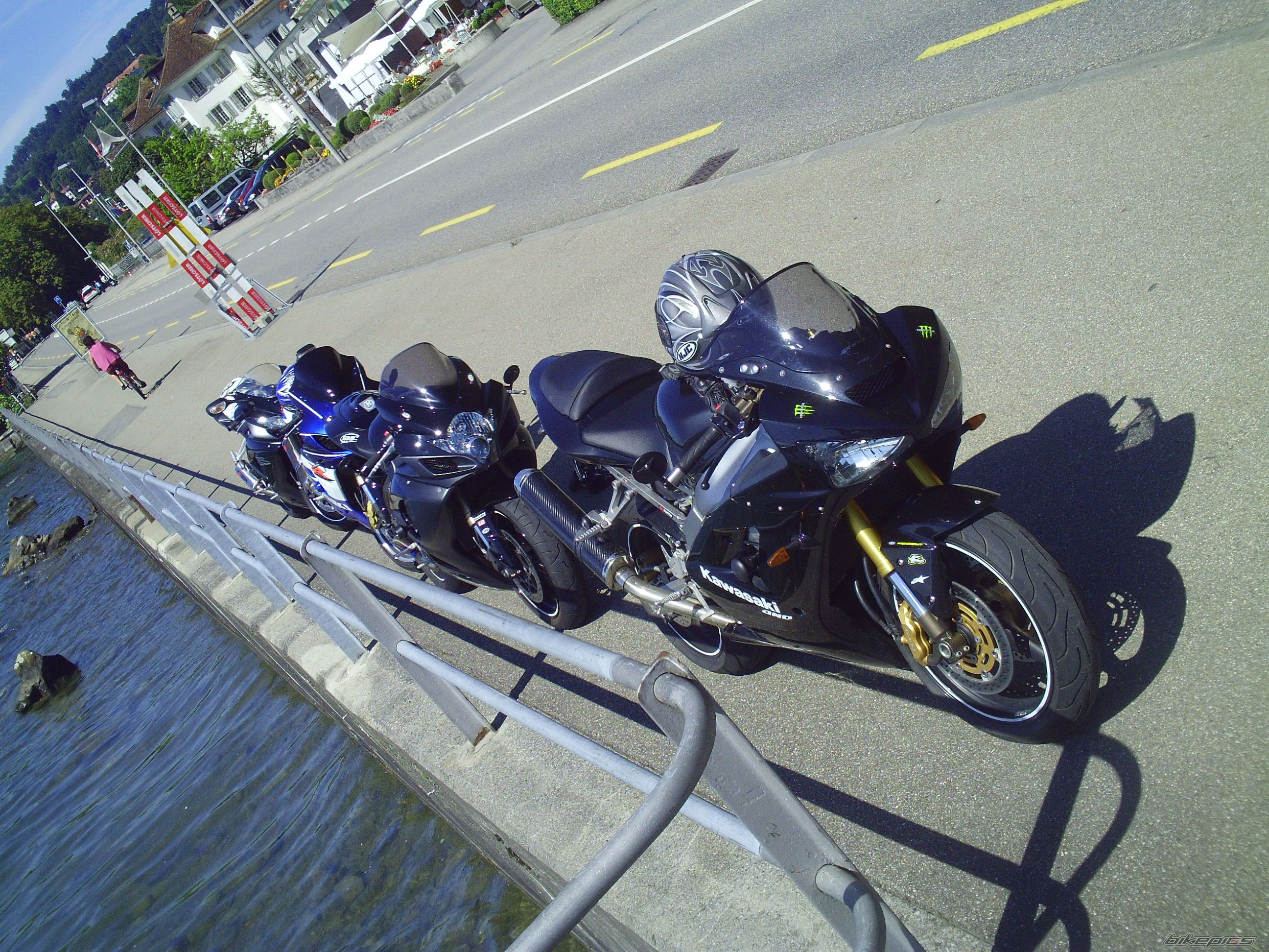 Photo 1395484
