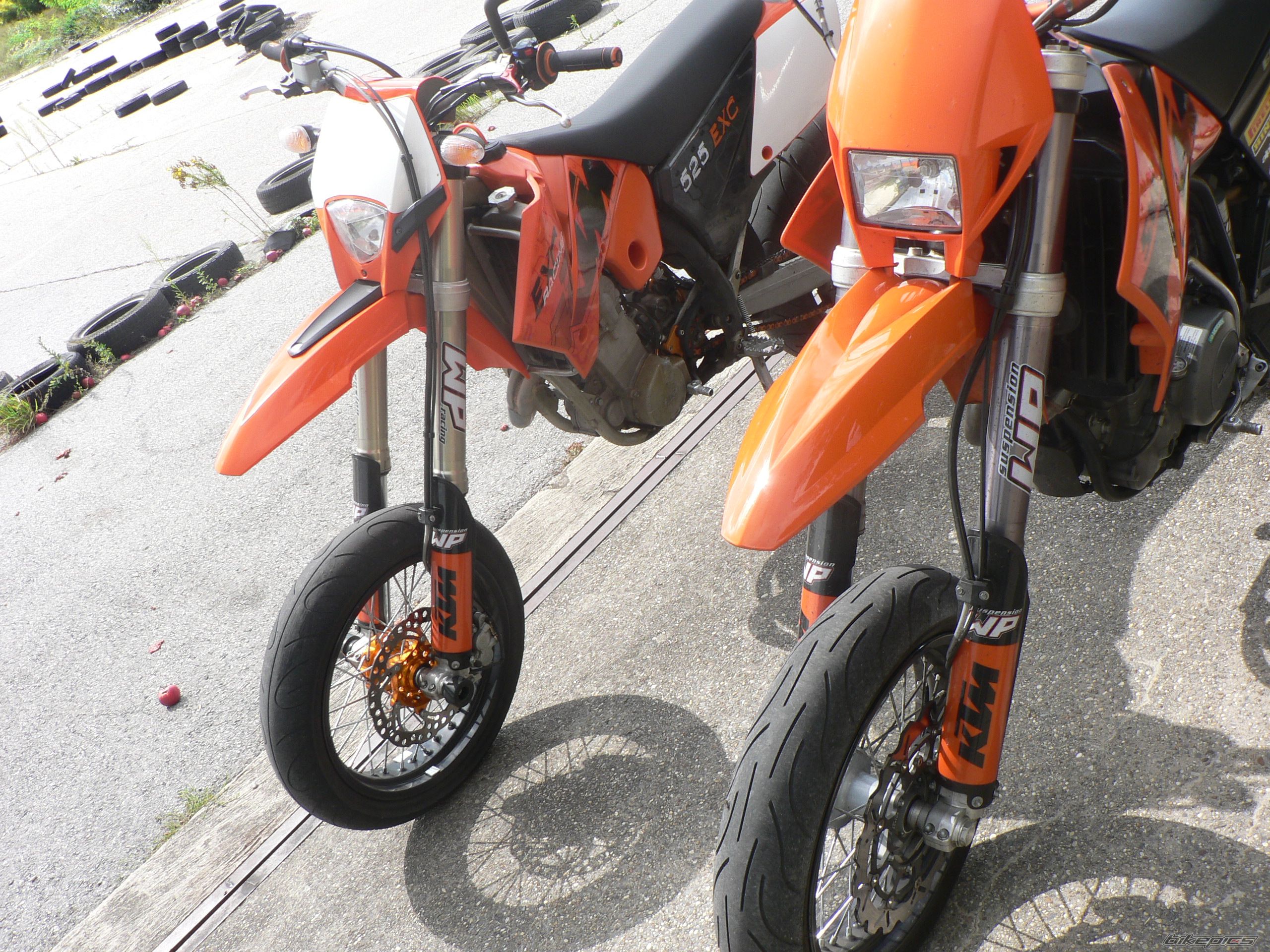 Photo 1395648