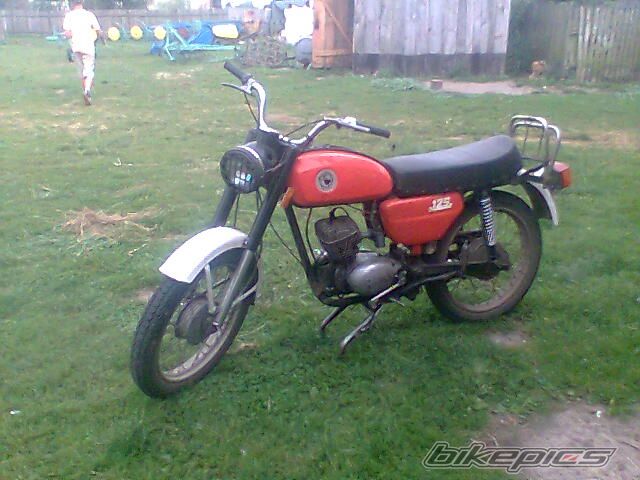 Photo 1395751