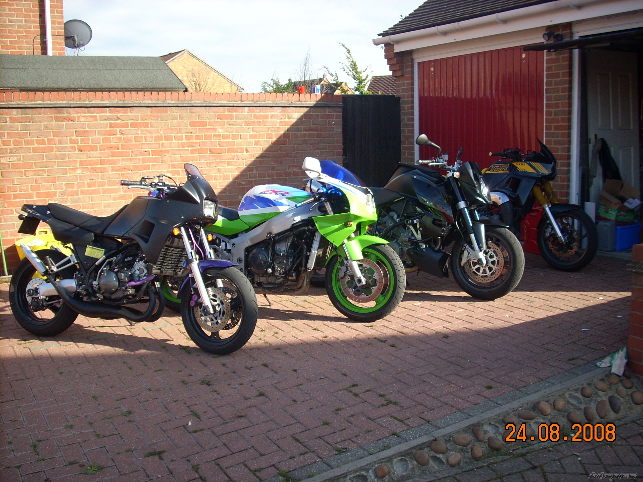 Photo 1395770