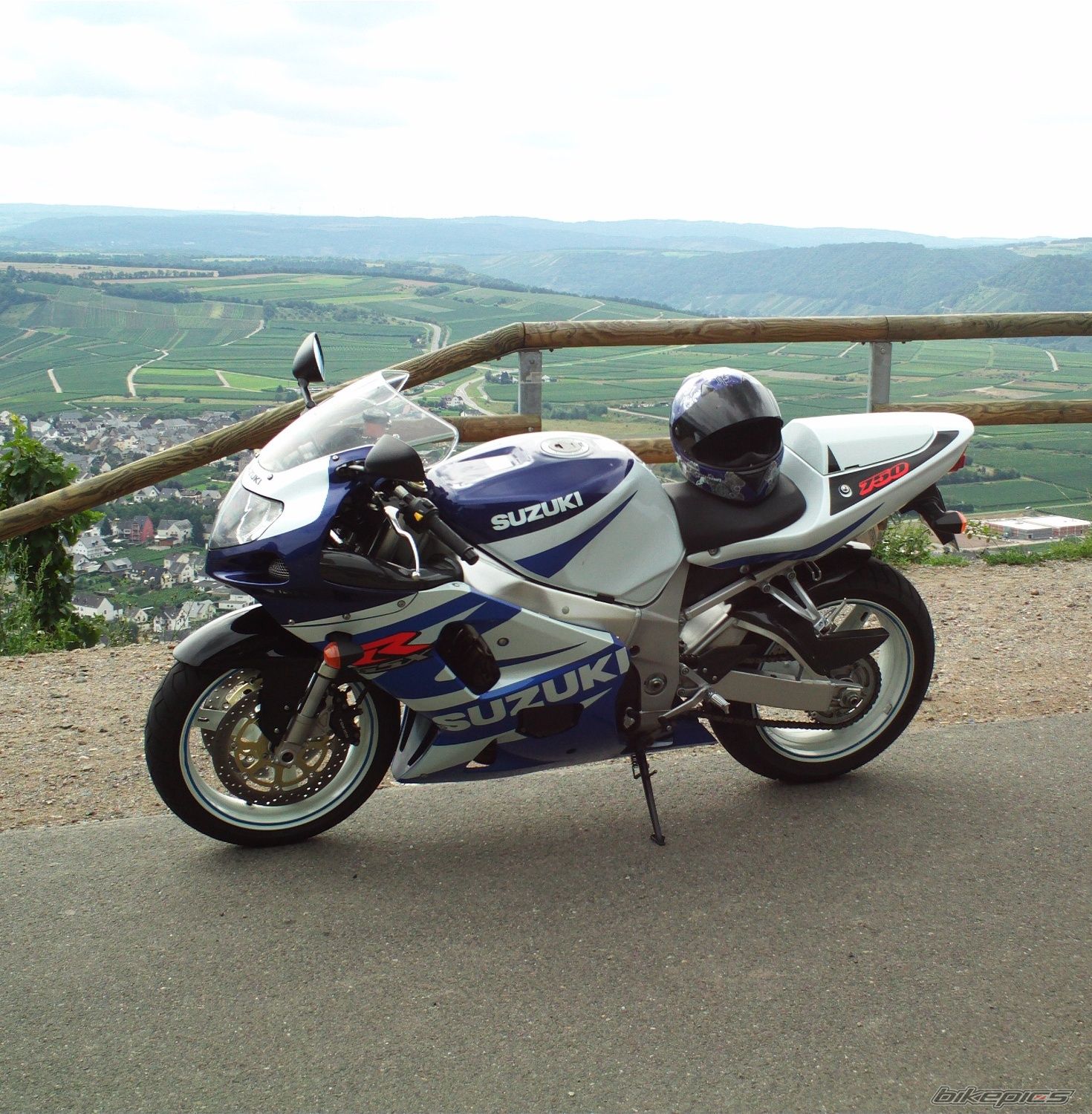 Bike Photo 1395772