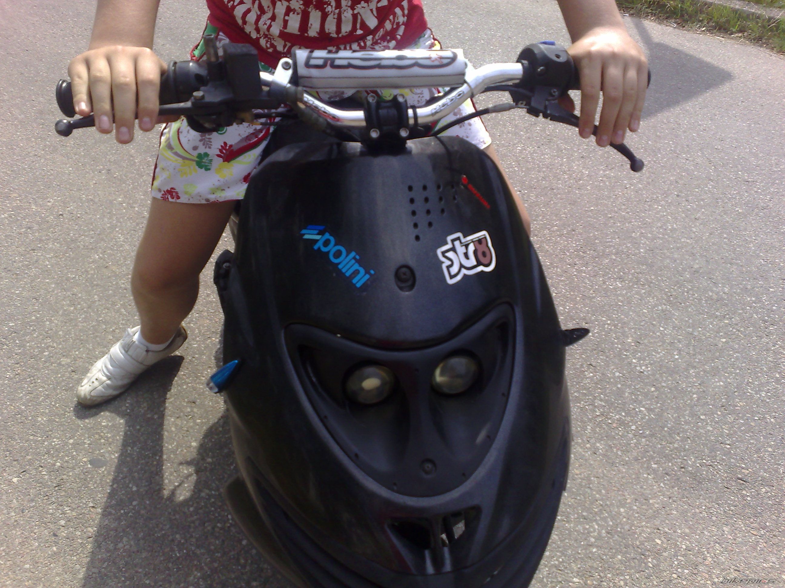 Photo 1395856