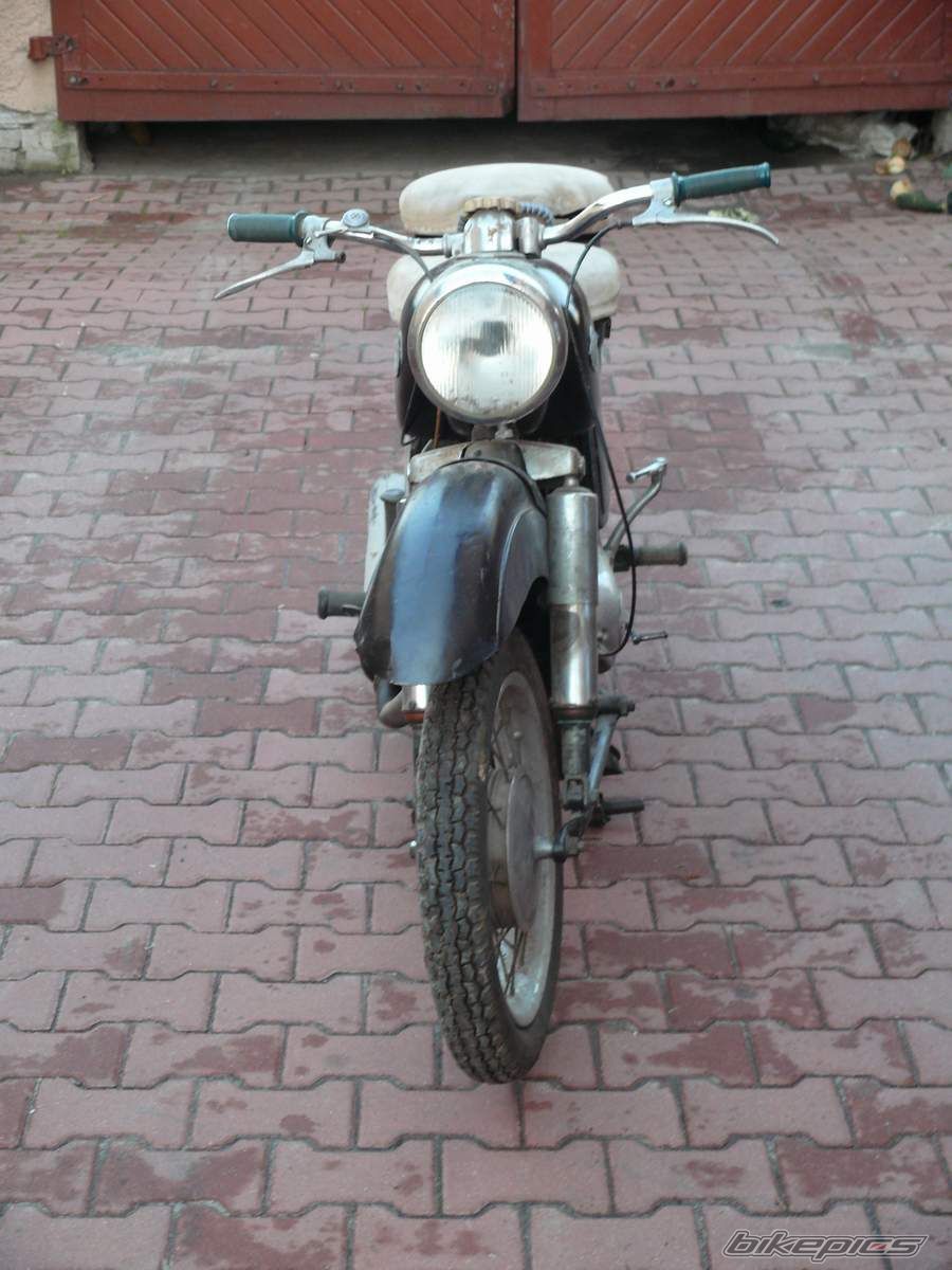 Photo 1395883