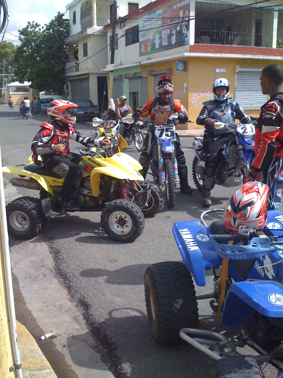 Photo 1396040