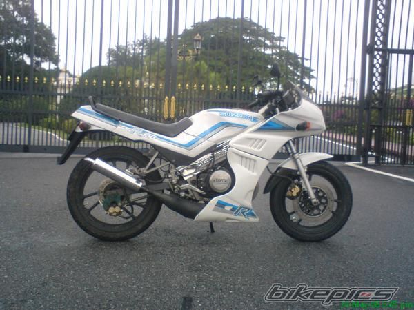 Photo 1396240