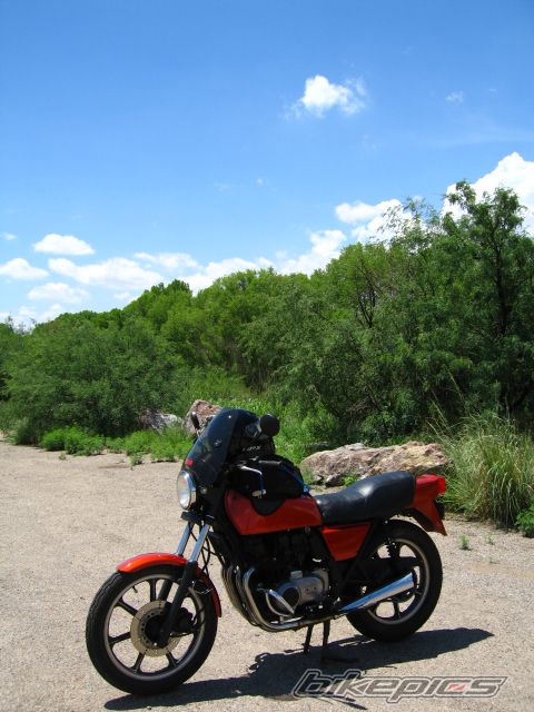 Photo 1396696