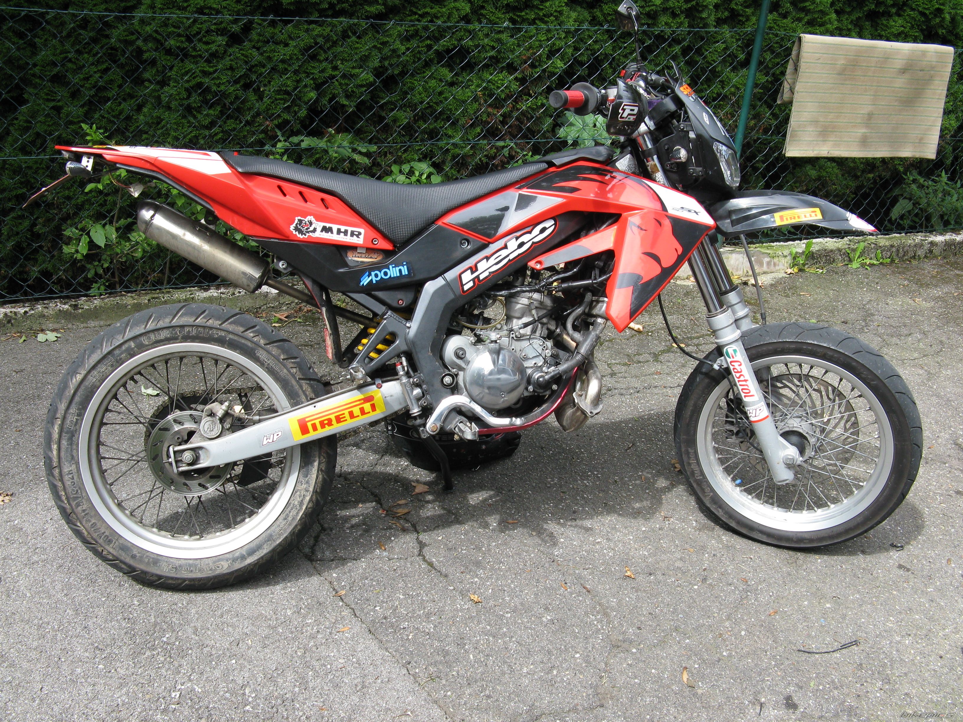 Photo 1396759
