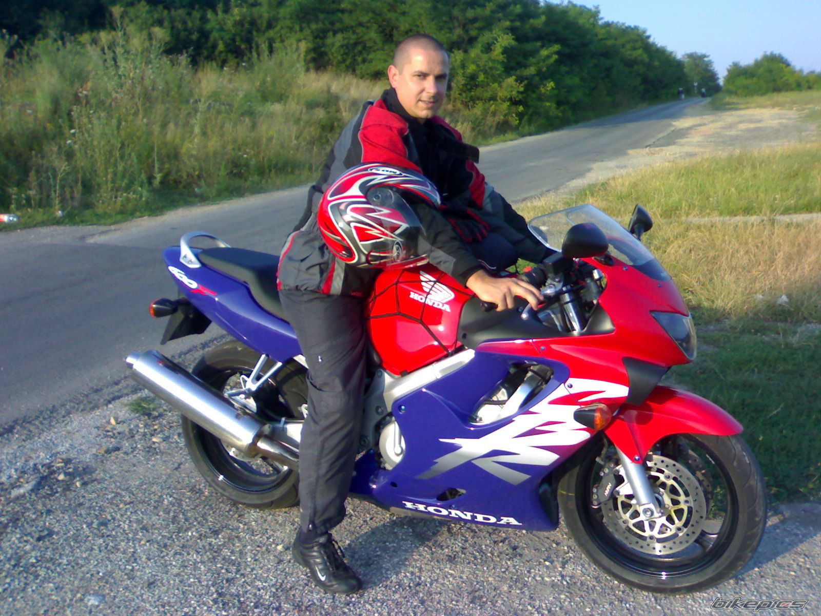Photo 1396957
