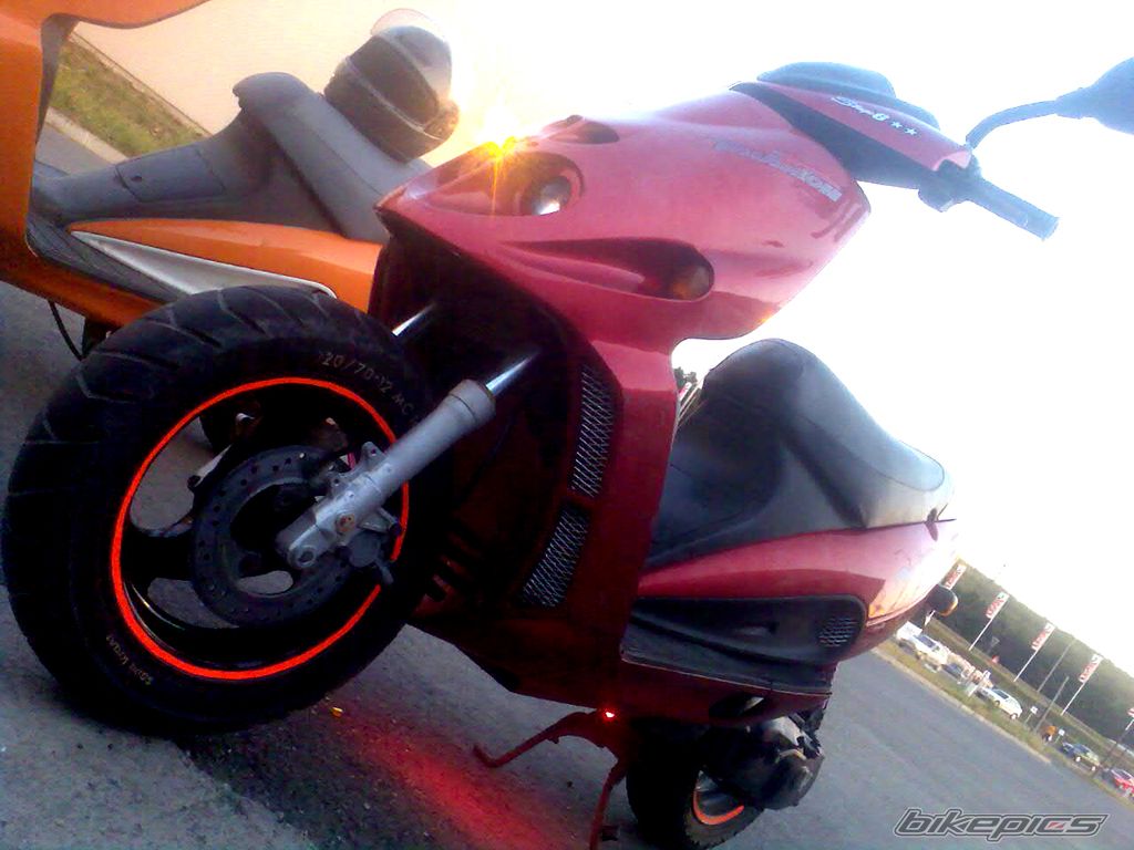 Photo 1396978