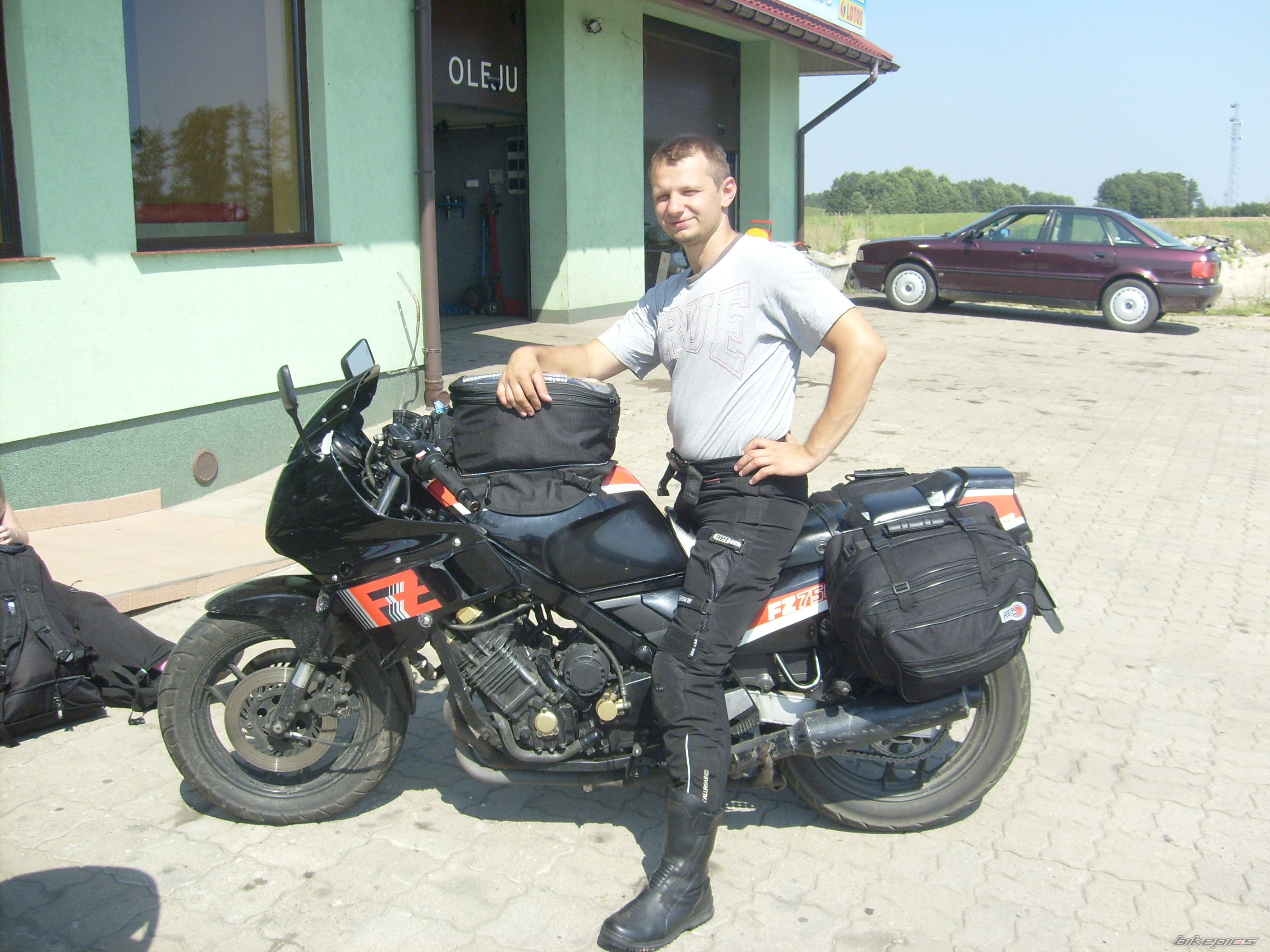 Photo 1398168