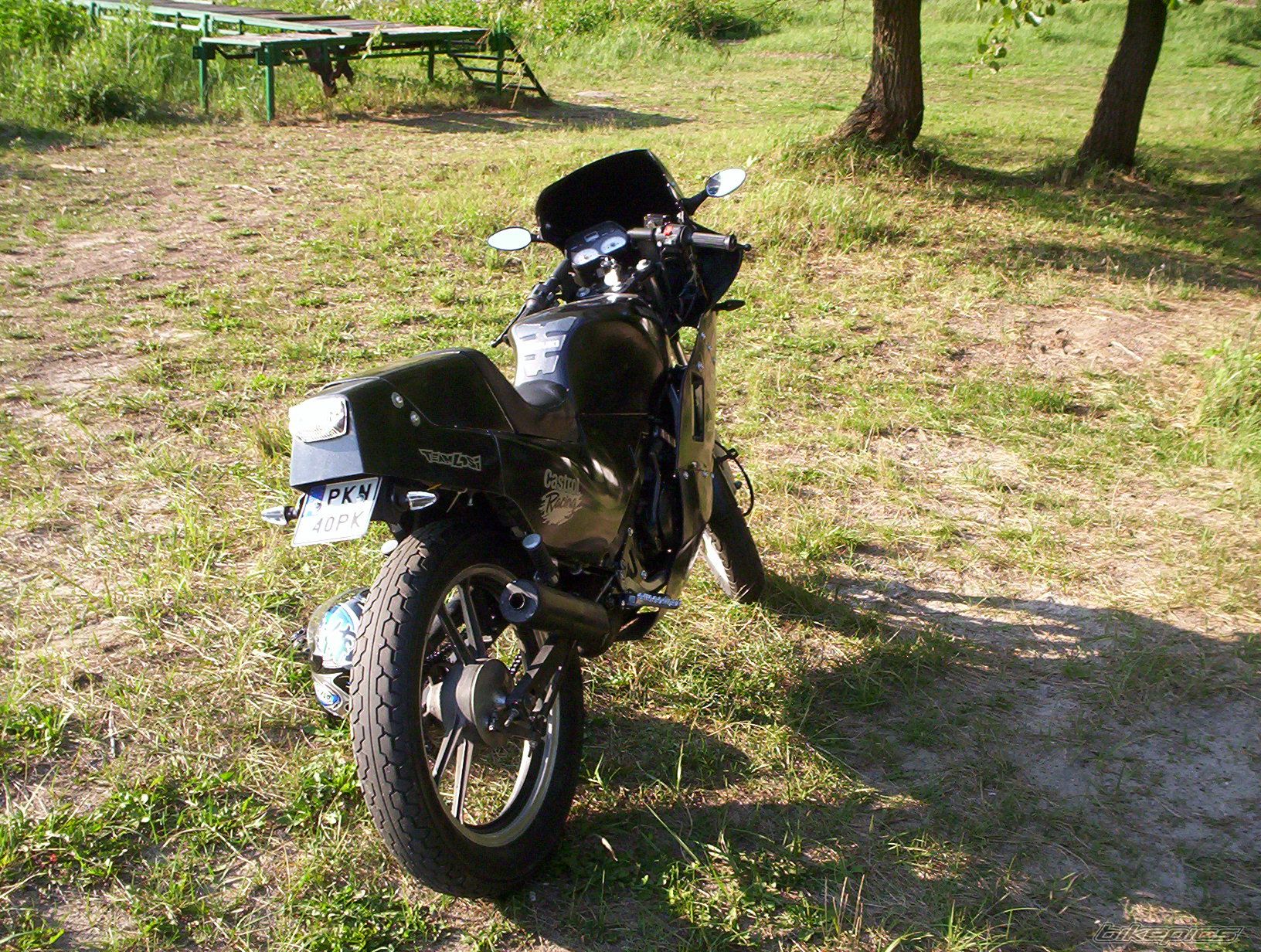 Photo 1398224