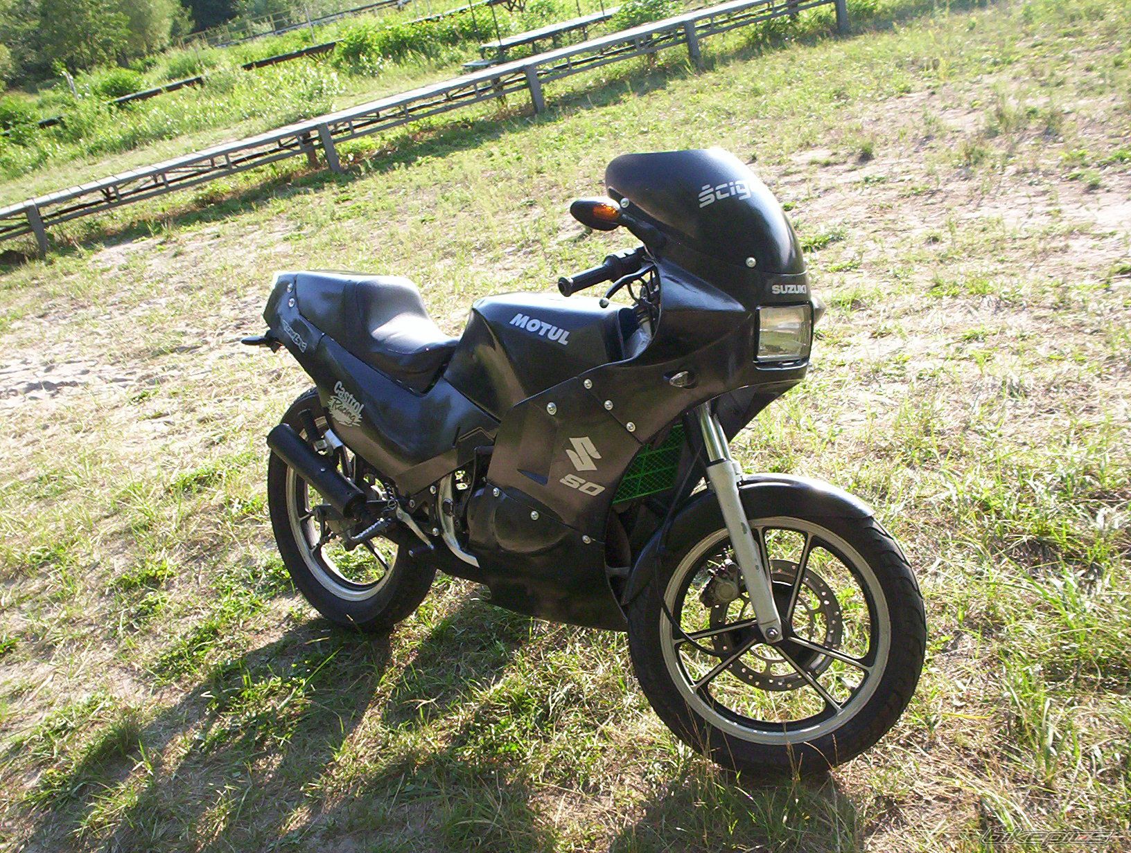 Photo 1398225