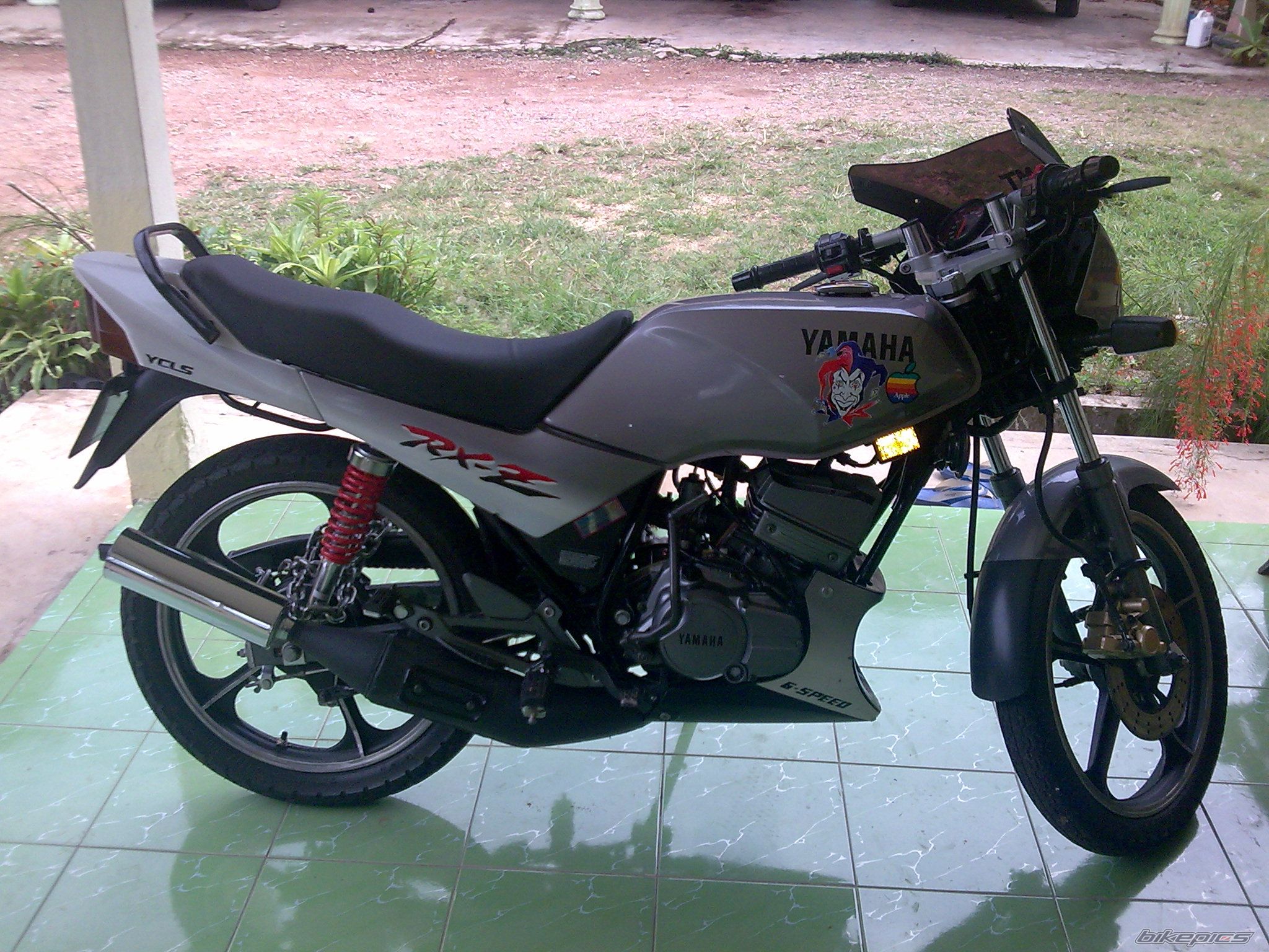Photo 1398441