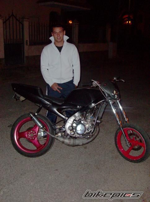 Photo 1398459