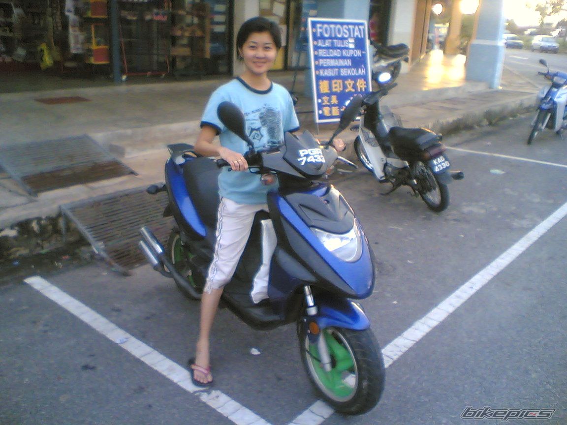 Photo 1398490