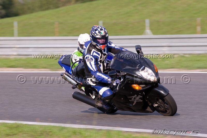 Photo 1398596