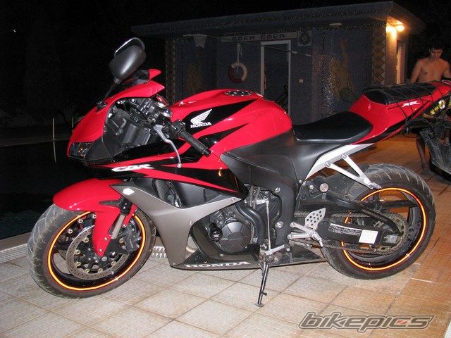 Photo 1398619
