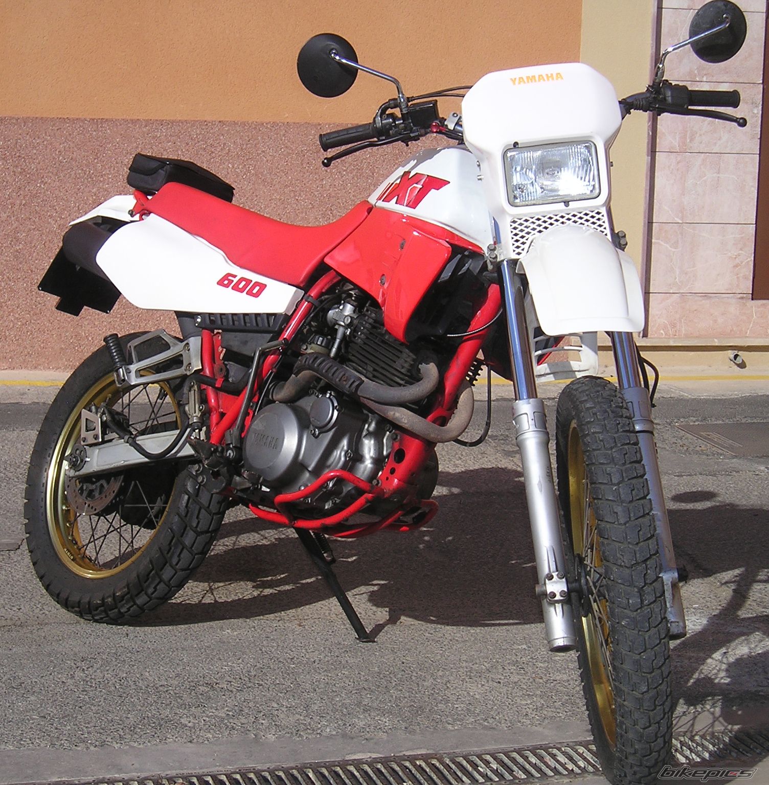 Photo 1398626