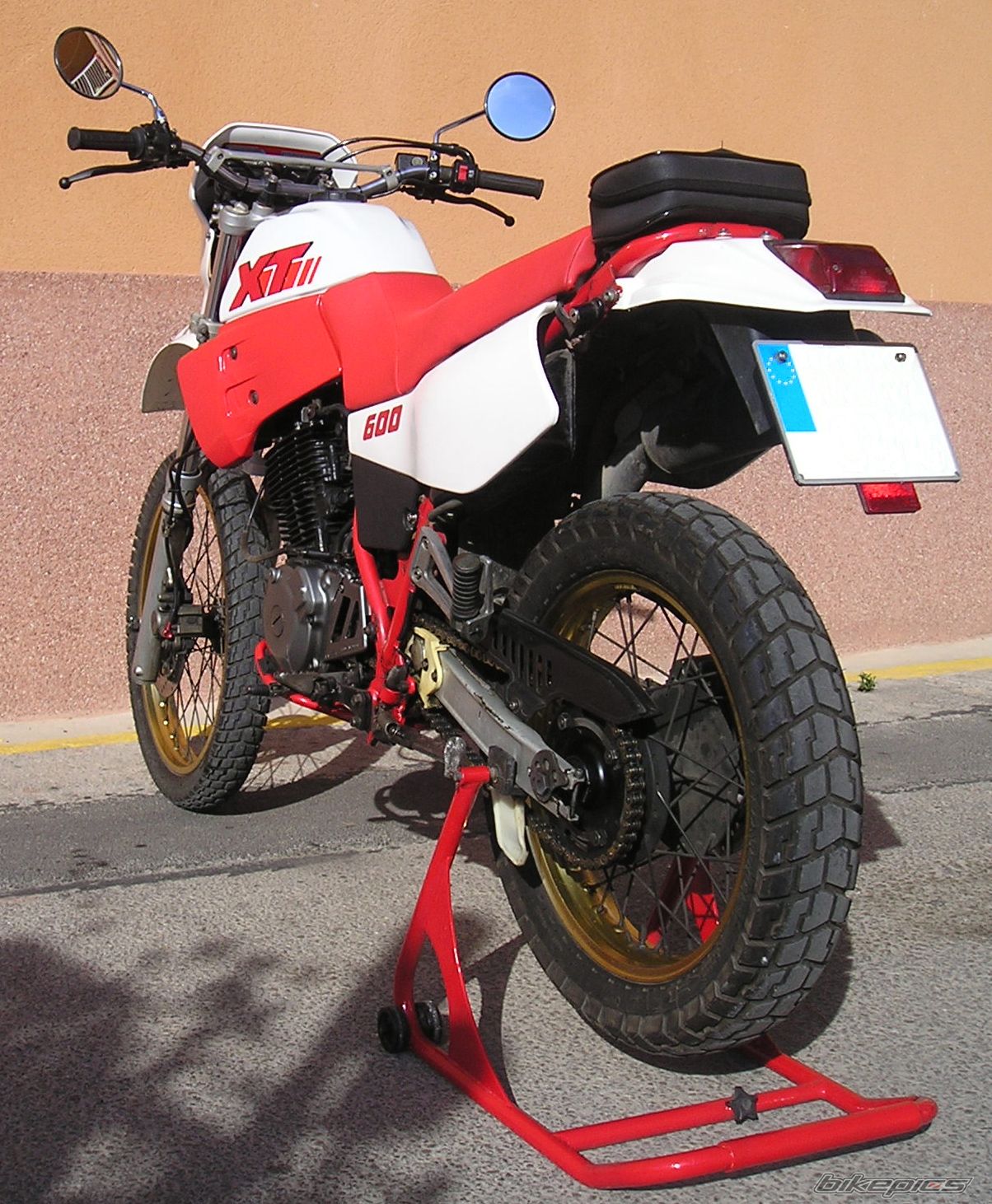 Photo 1398628