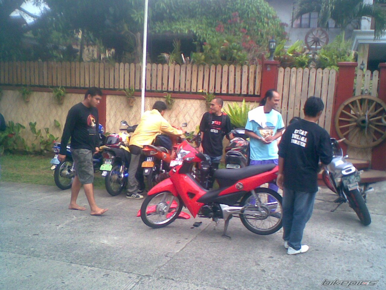 Photo 1398657