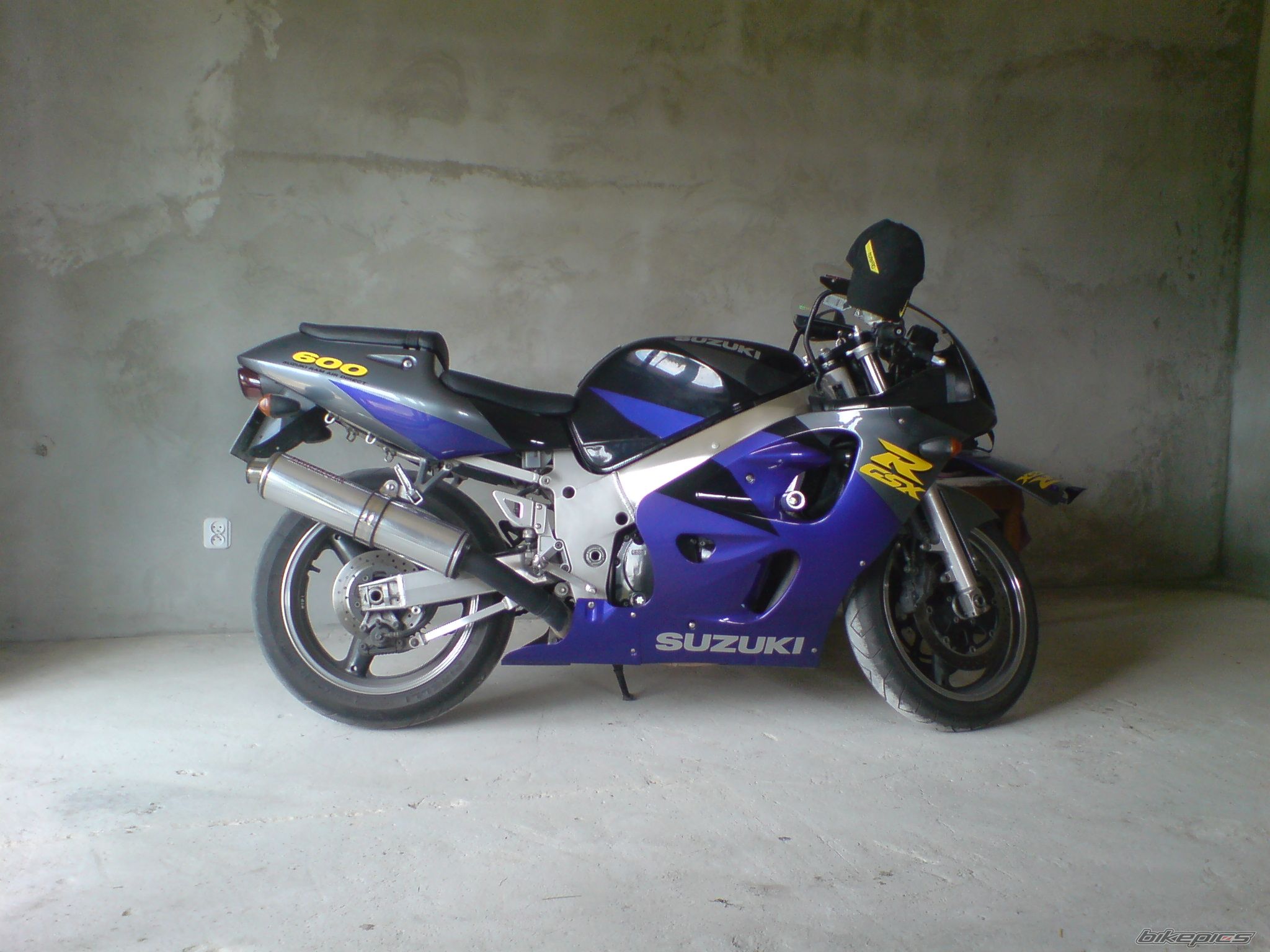 Bike Photo 1398675