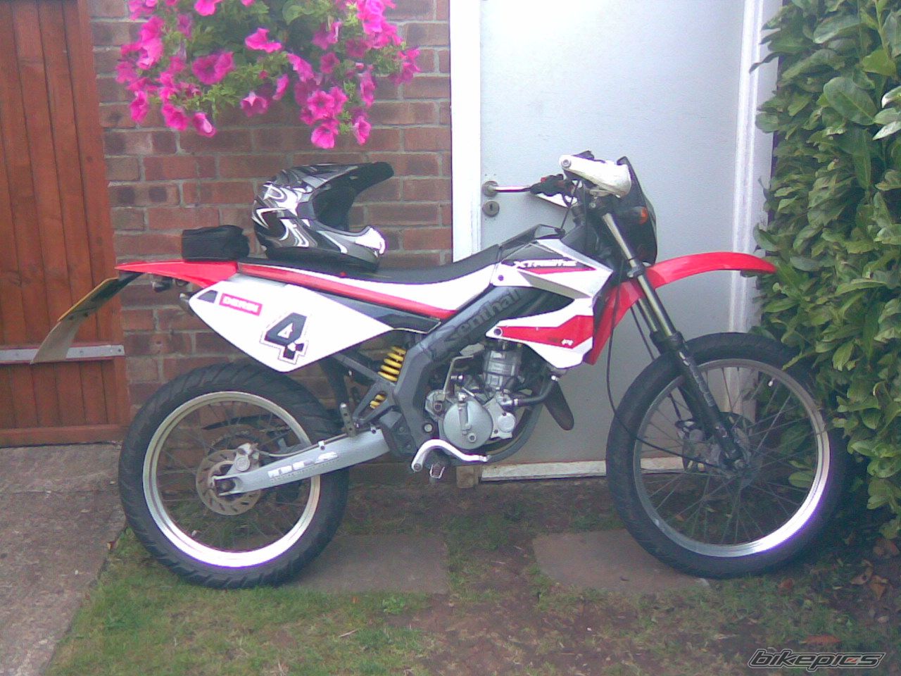Bike Photo 1398714