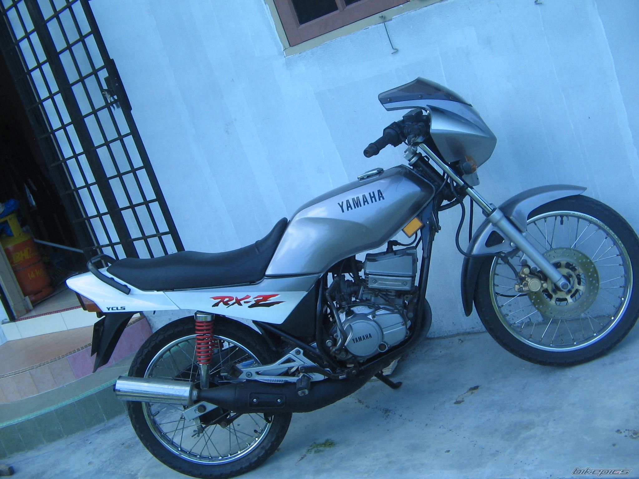 Photo 1398791