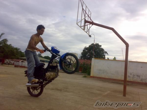 Bike Photo 1398893