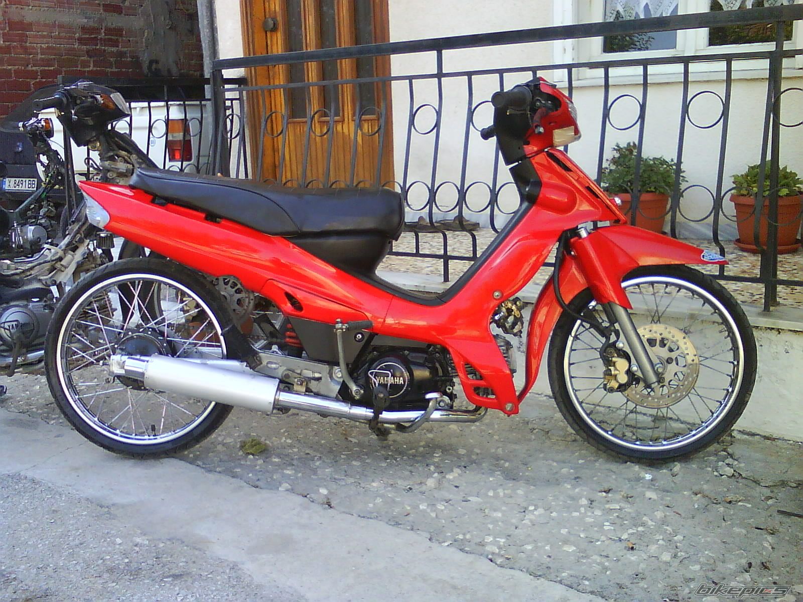 Photo 1398937