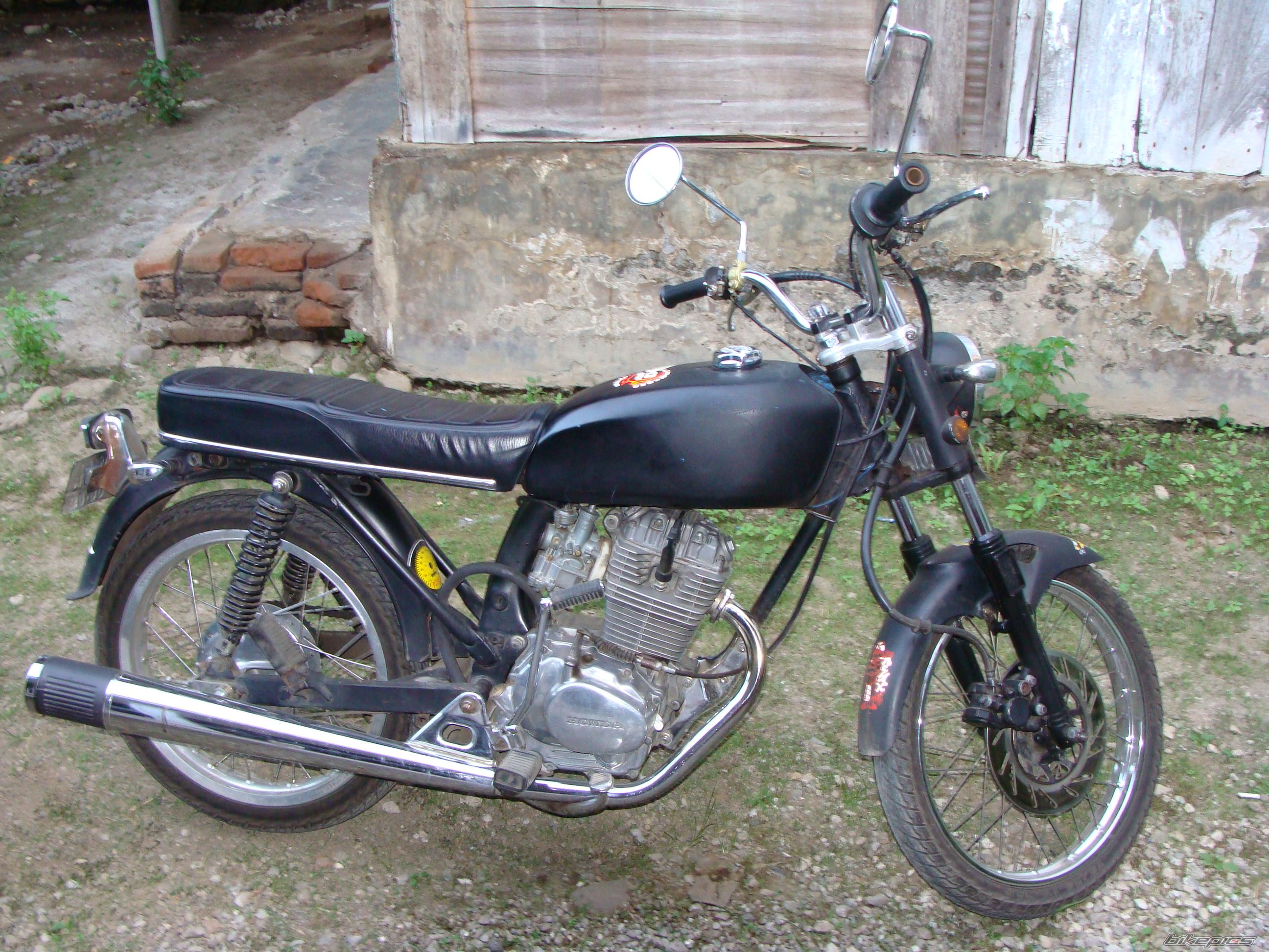 Bike Photo 1399036