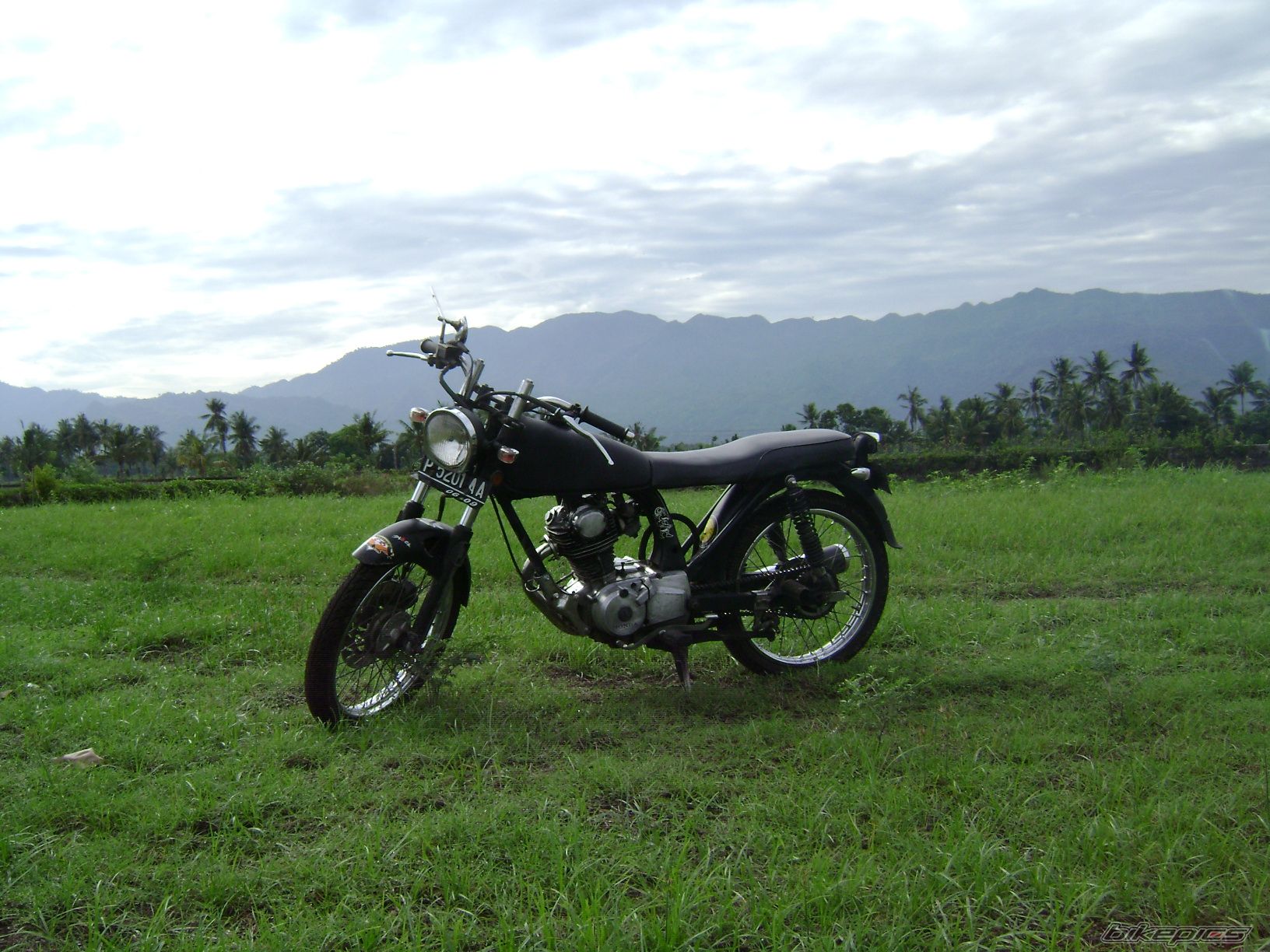 Bike Photo 1399043