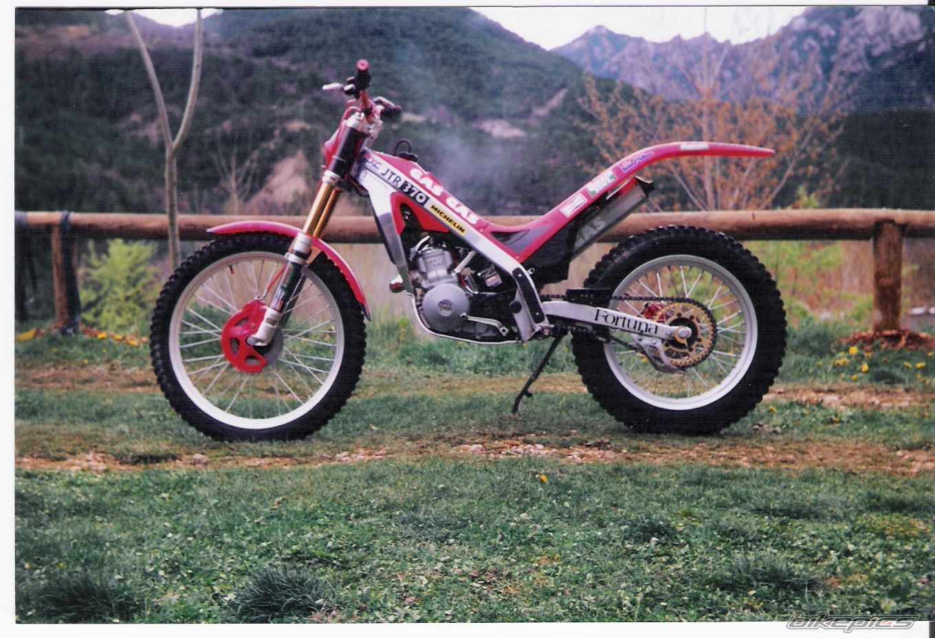 Bike Photo 1399270