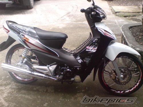 Photo 1399460