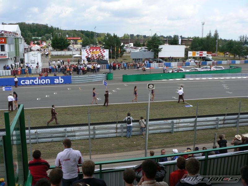 Photo 1399507