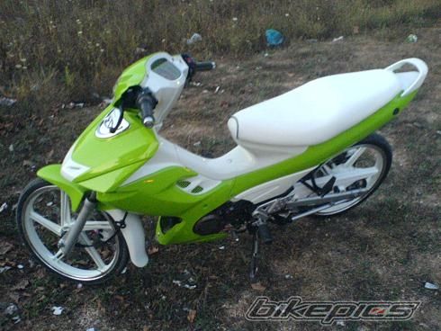 Photo 1399983