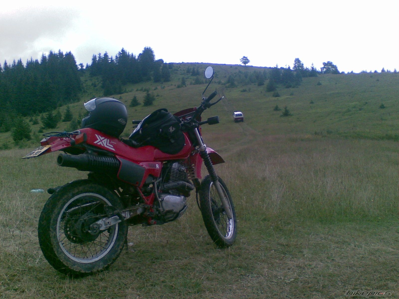 Photo 1400104