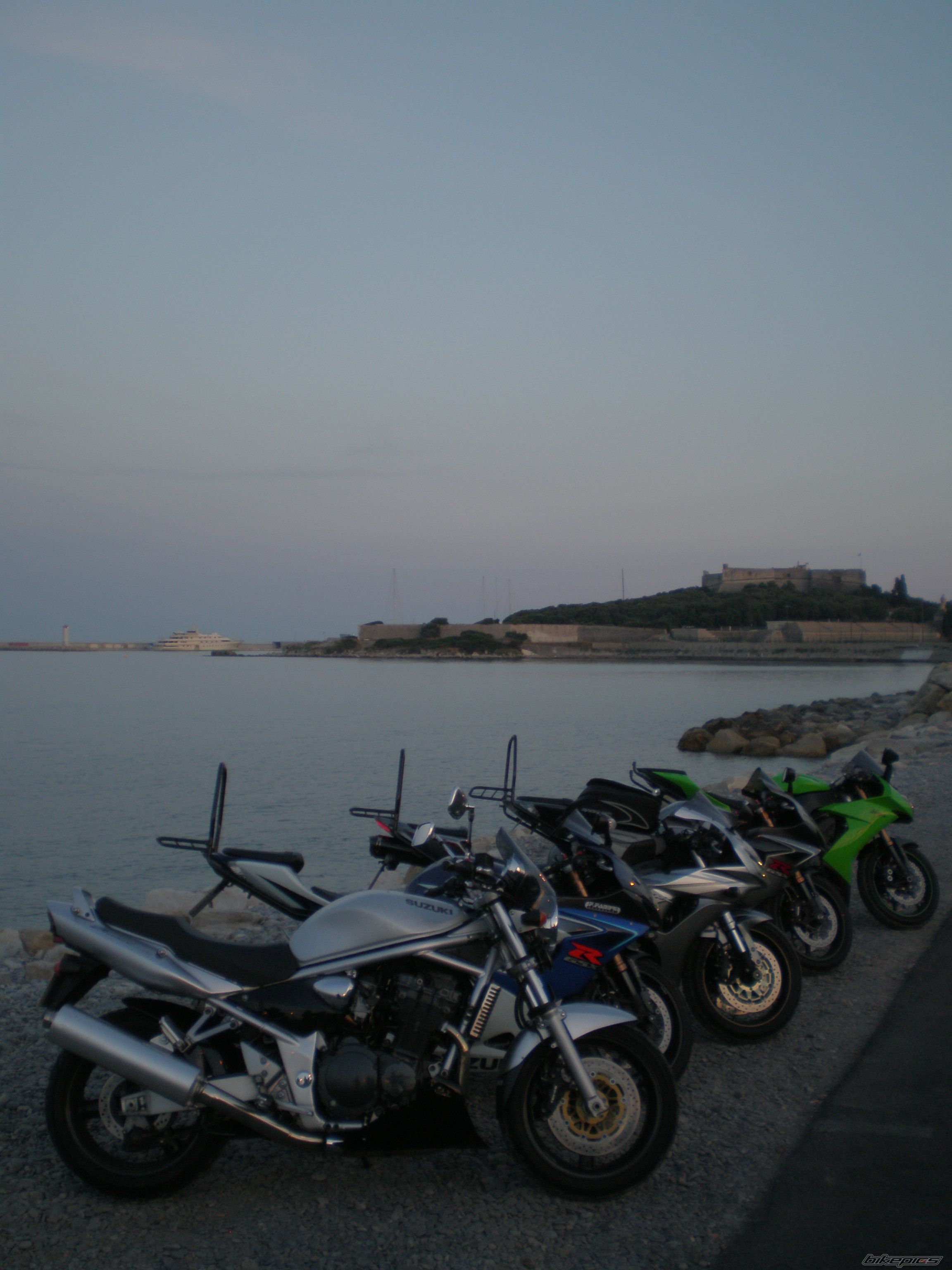 Photo 1400132