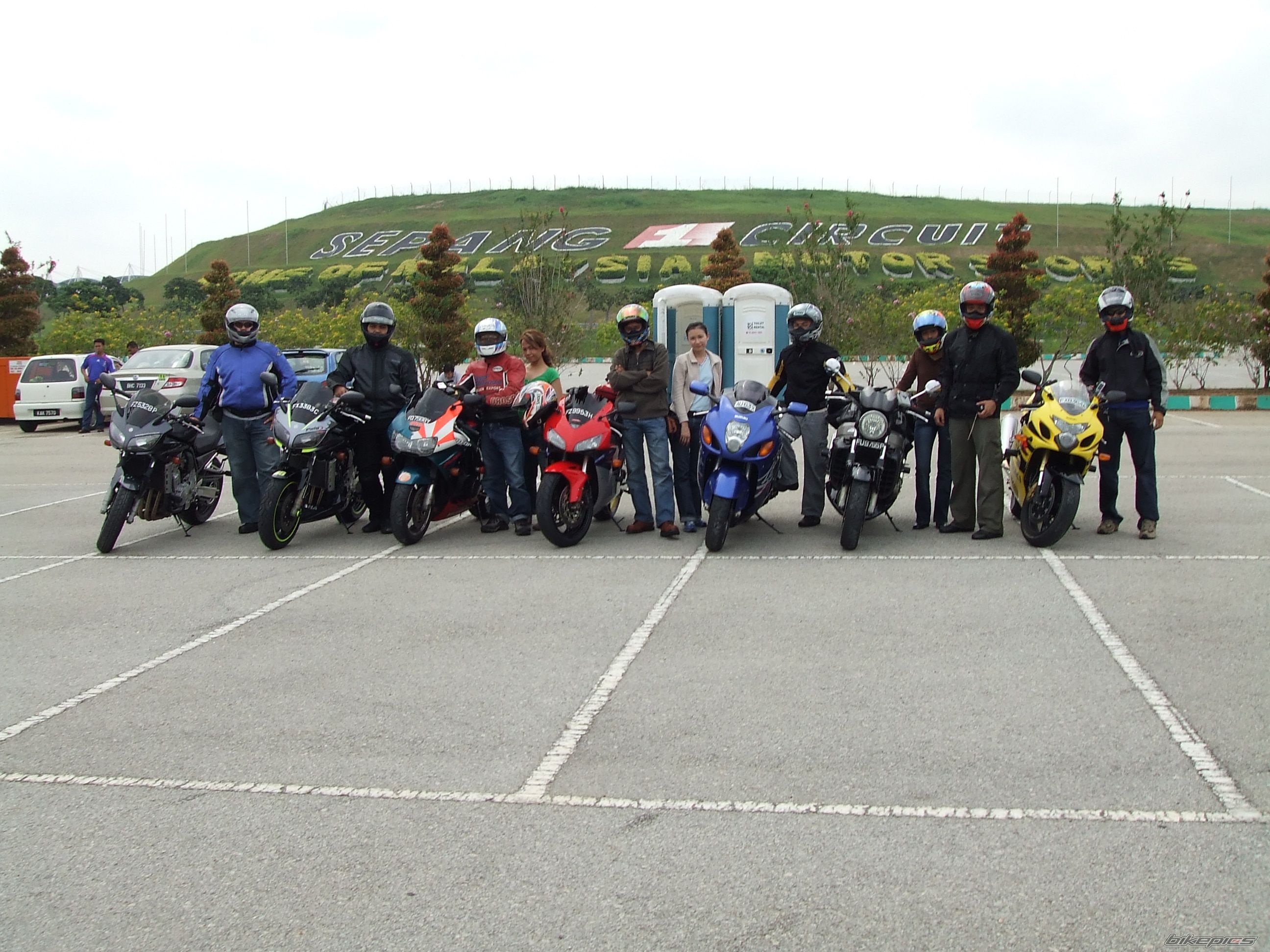 Photo 1401516