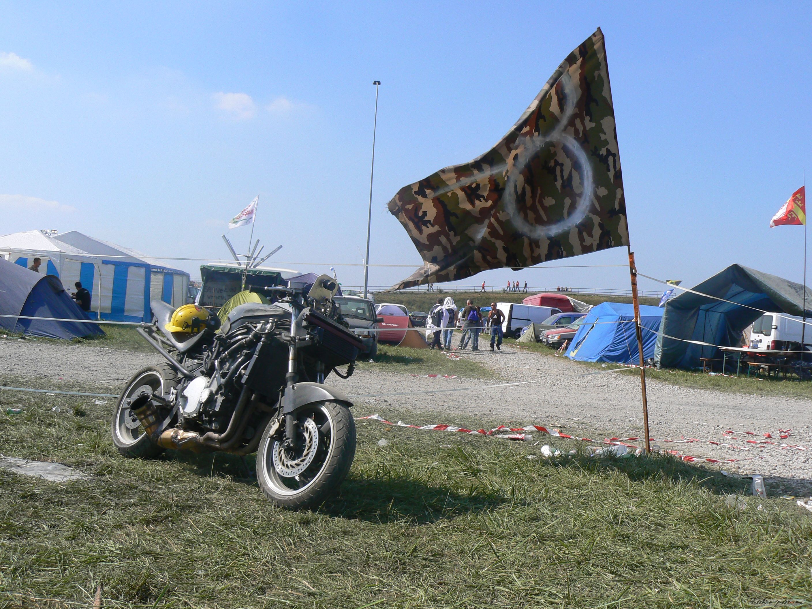 Photo 1401616