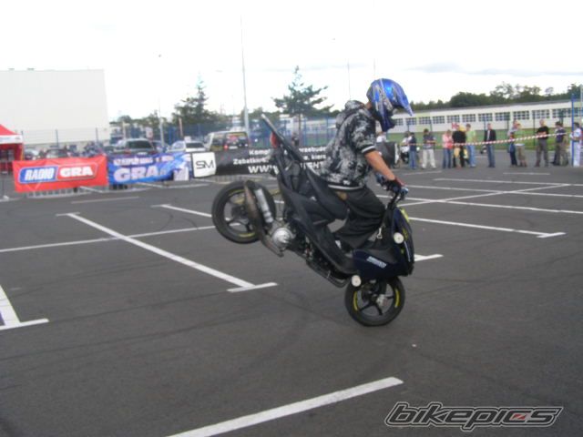 Photo 1401742