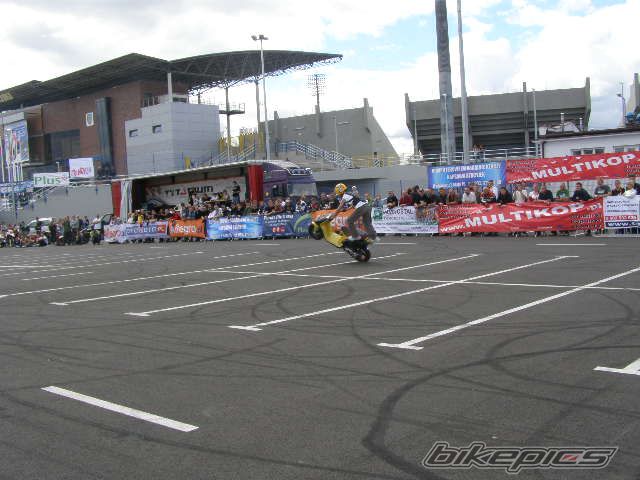 Photo 1401863